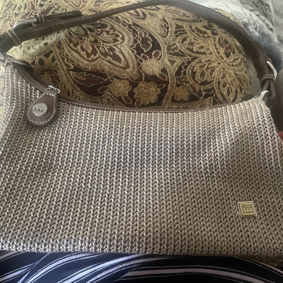 The SAK Small Tan Shoulder Bag - Picture 1 of 8
